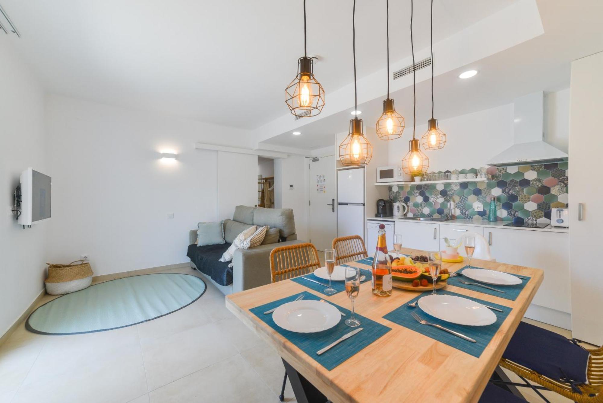 Bamblue Boutique Apartments Pineda de Mar Exterior photo