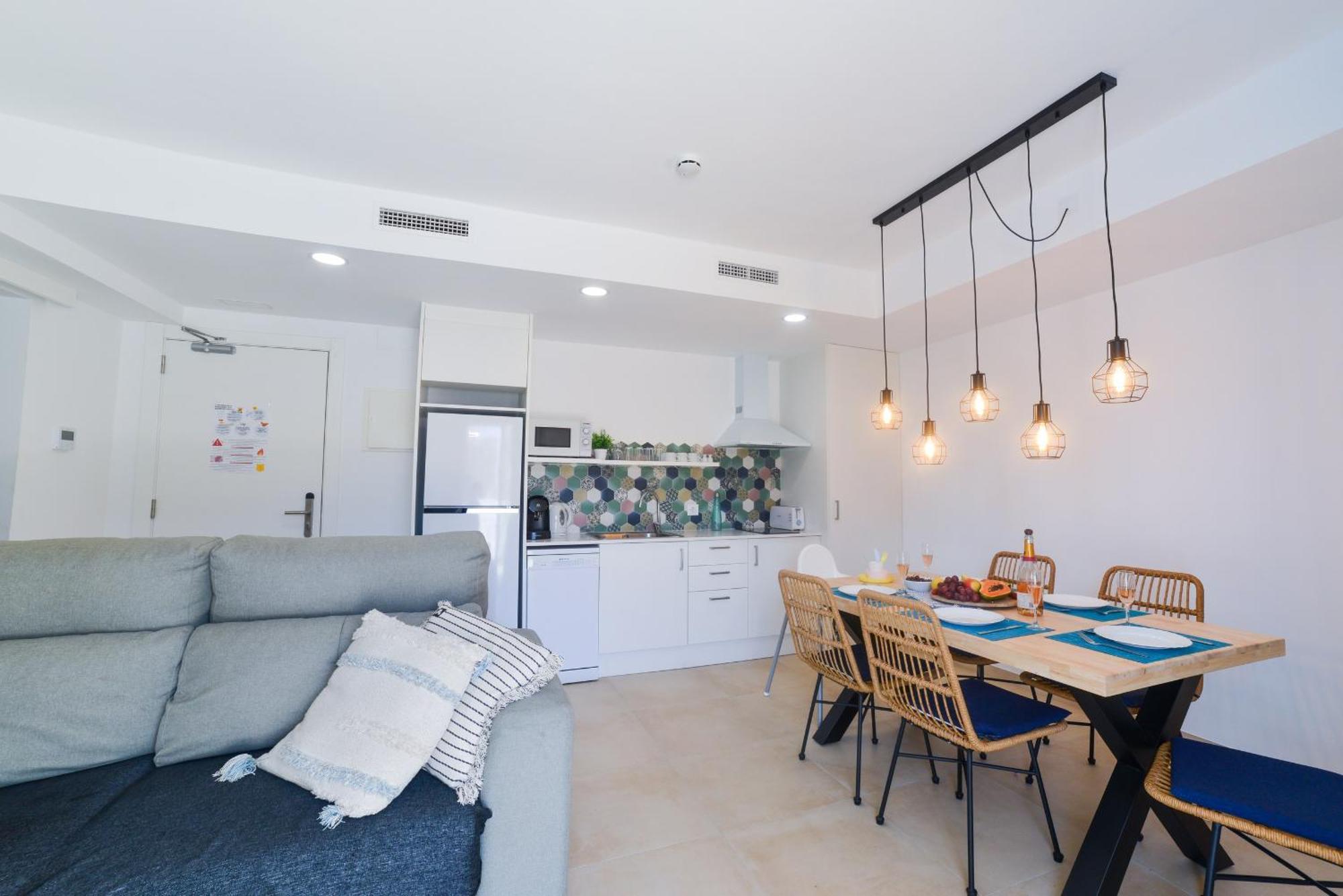 Bamblue Boutique Apartments Pineda de Mar Exterior photo